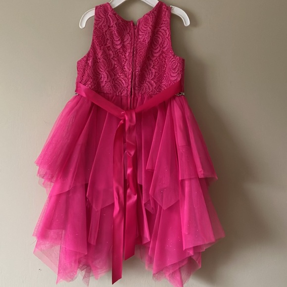 Pink lace and tulle dress - Picture 2 of 4